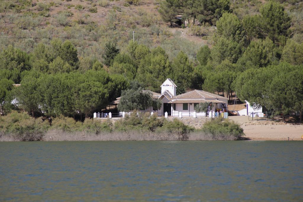Centro De Ocio Alua Casa Rural Iznajar Lago De Andalucia Exteriér fotografie